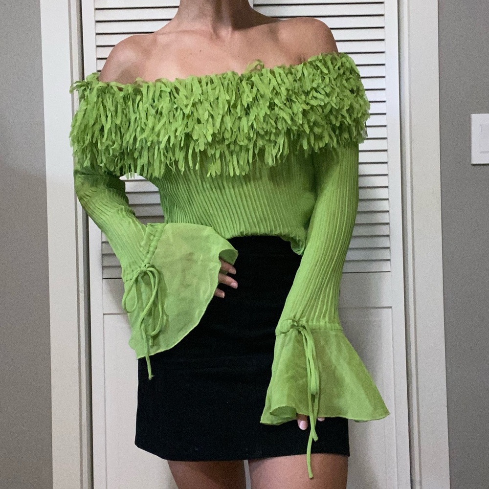 Kaelyn-Max II green and great off the shoulder blouse